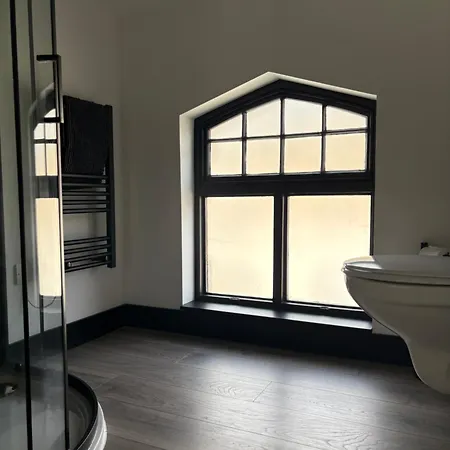 Coach House דירה *