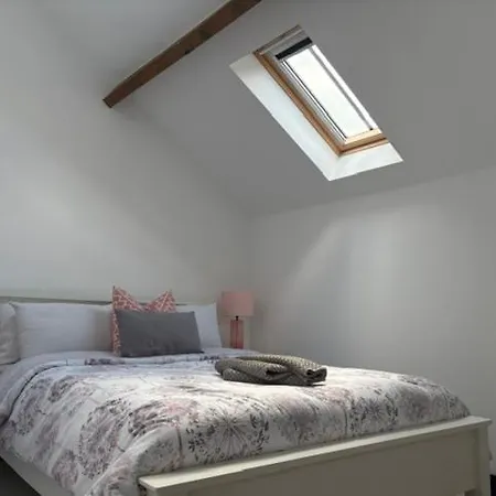 Coach House Lejlighed